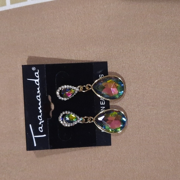 Earrings - Picture 7 of 7